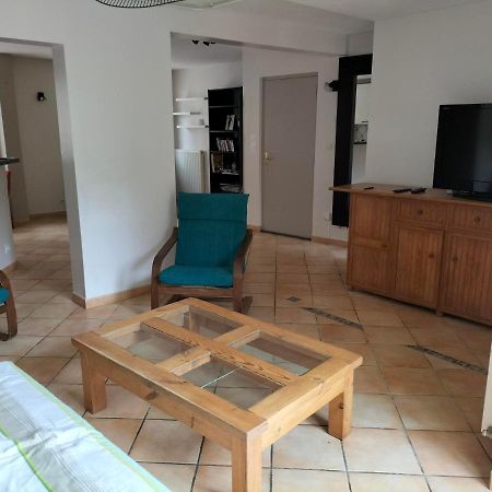 Appartement Au Centre Ville Avec Un Beau Jardin Prive Lannion Kültér fotó
